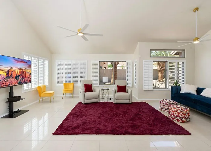 Сasa de vacaciones Private Golf Oasis With Pool Patio And Mtn Views *