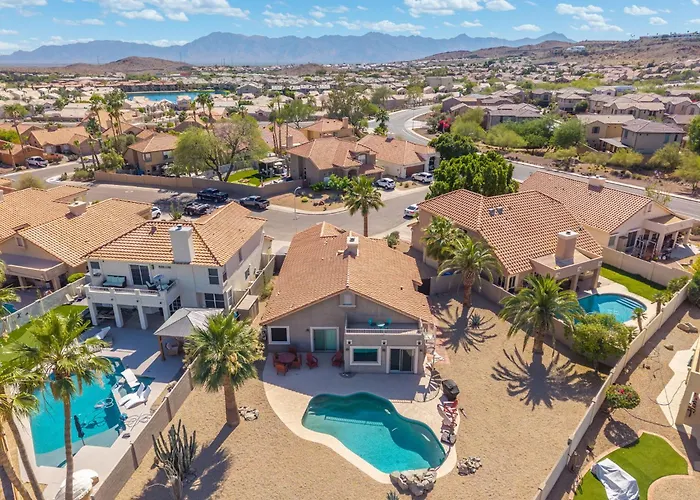 Сasa de vacaciones Private Golf Oasis With Pool Patio And Mtn Views